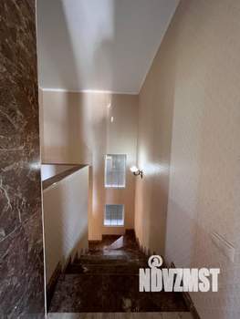 Дом 150м², 2-этажный, на длительный срок, 