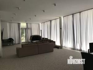 Коттедж 500м², 2-этажный, на длительный срок, 