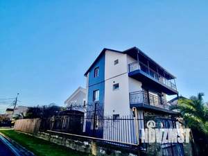 Дом 50м², 3-этажный, посуточно, 