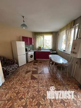 Дом 70м², 2-этажный, на длительный срок, 