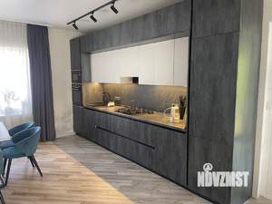 Дом 230м², 3-этажный, на длительный срок, 