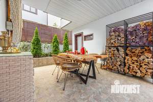 Коттедж 200м², 3-этажный, на длительный срок, 