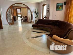 Коттедж 550м², 4-этажный, на длительный срок, 
