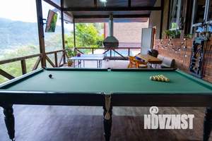 Дом 200м&sup2;, 2-этажный, посуточно, 