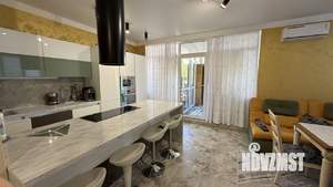 Дом 200м², 3-этажный, посуточно, 