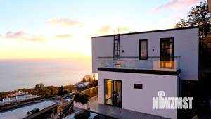 Дом 122м&sup2;, 2-этажный, на длительный срок, 