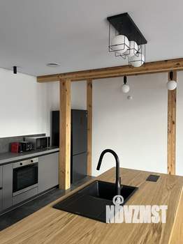 Дом 240м², 2-этажный, на длительный срок, 