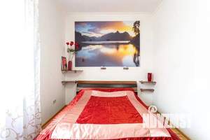 Дом 200м&sup2;, 2-этажный, посуточно, 