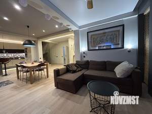 Коттедж 250м², 3-этажный, на длительный срок, 