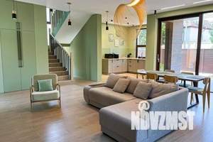 Дом 198м², 2-этажный, посуточно, 