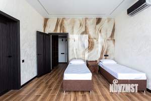 Дом 900м², 3-этажный, посуточно, 