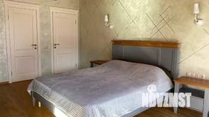 Дом 200м&sup2;, 2-этажный, посуточно, 