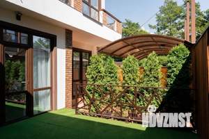 Дом 200м&sup2;, 3-этажный, посуточно, 