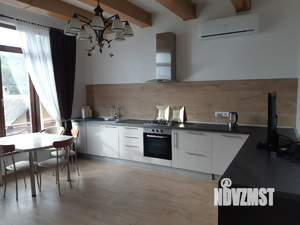 Дом 160м², 2-этажный, посуточно, 