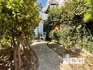 Дом 175м&sup2;, 3-этажный, посуточно, 