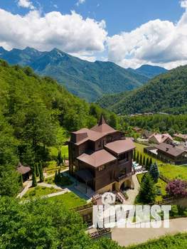 Дом 2000м², 4-этажный, посуточно, 