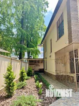 Коттедж 340м², 3-этажный, на длительный срок, 
