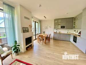 Таунхаус 120м&sup2;, 2-этажный, на длительный срок, 