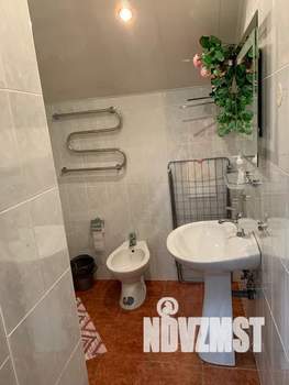 Дом 350м², 3-этажный, посуточно, 