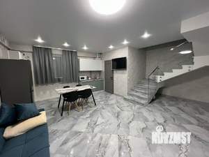 Таунхаус 80м², 2-этажный, на длительный срок, 