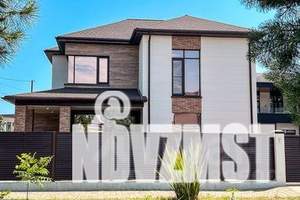 Дом 198м², 2-этажный, посуточно, 