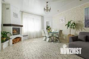 Дом 156м&sup2;, 3-этажный, посуточно, 