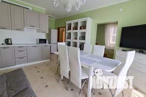 Дом 72м², 2-этажный, посуточно, 