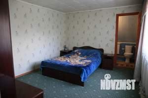 Дом 160м&sup2;, 3-этажный, посуточно, 