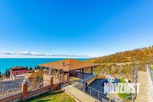 Дом 1400м², 2-этажный, на длительный срок, 