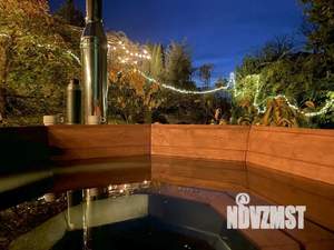 Дом 45м&sup2;, 3-этажный, посуточно, 