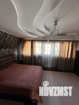 Дом 195м&sup2;, 4-этажный, посуточно, 