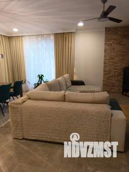 Дом 180м², 2-этажный, посуточно, 