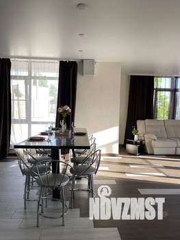 Дом 330м², 2-этажный, посуточно, 