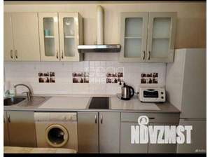 Дом 36м², 3-этажный, на длительный срок, 