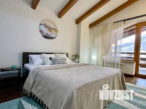 Дом 340м&sup2;, 2-этажный, посуточно, 