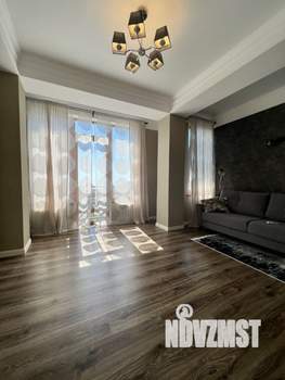 Дом 200м², 2-этажный, на длительный срок, 