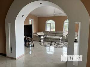 Дом 250м², 3-этажный, посуточно, 