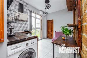 Дом 30м², 3-этажный, посуточно, 