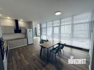 Дом 290м², 3-этажный, на длительный срок, 
