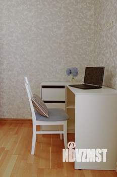 Дом 141м², 2-этажный, на длительный срок, 