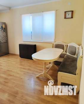 Дом 90м&sup2;, 2-этажный, посуточно, 