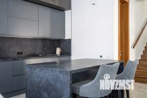 Дом 200м², 2-этажный, посуточно, 