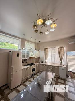Таунхаус 140м², 2-этажный, на длительный срок, 