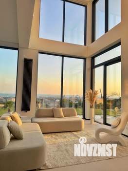 Дом 218м&sup2;, 2-этажный, посуточно, 