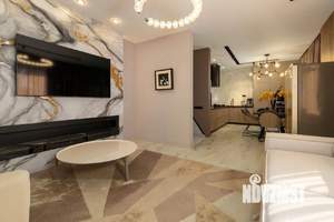 Коттедж 320м², 3-этажный, на длительный срок, 