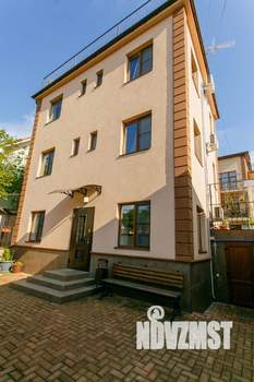 Дом 150м², 3-этажный, посуточно, 