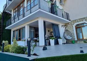 Дом 60м², 3-этажный, на длительный срок, 