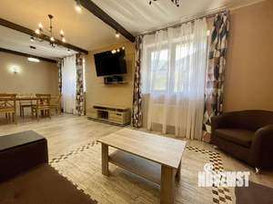 Коттедж 210м², 2-этажный, на длительный срок, 