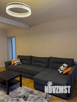 Дом 300м², 3-этажный, на длительный срок, 