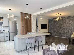 Дом 350м², 2-этажный, посуточно, 